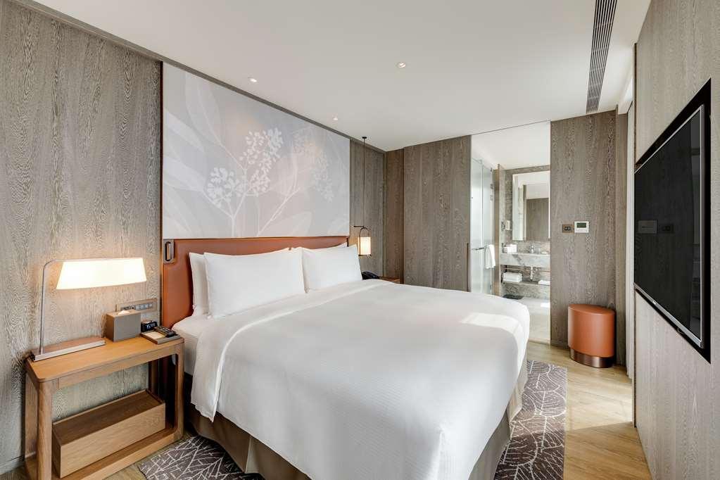 Doubletree By Hilton Zhongshan Hotel
