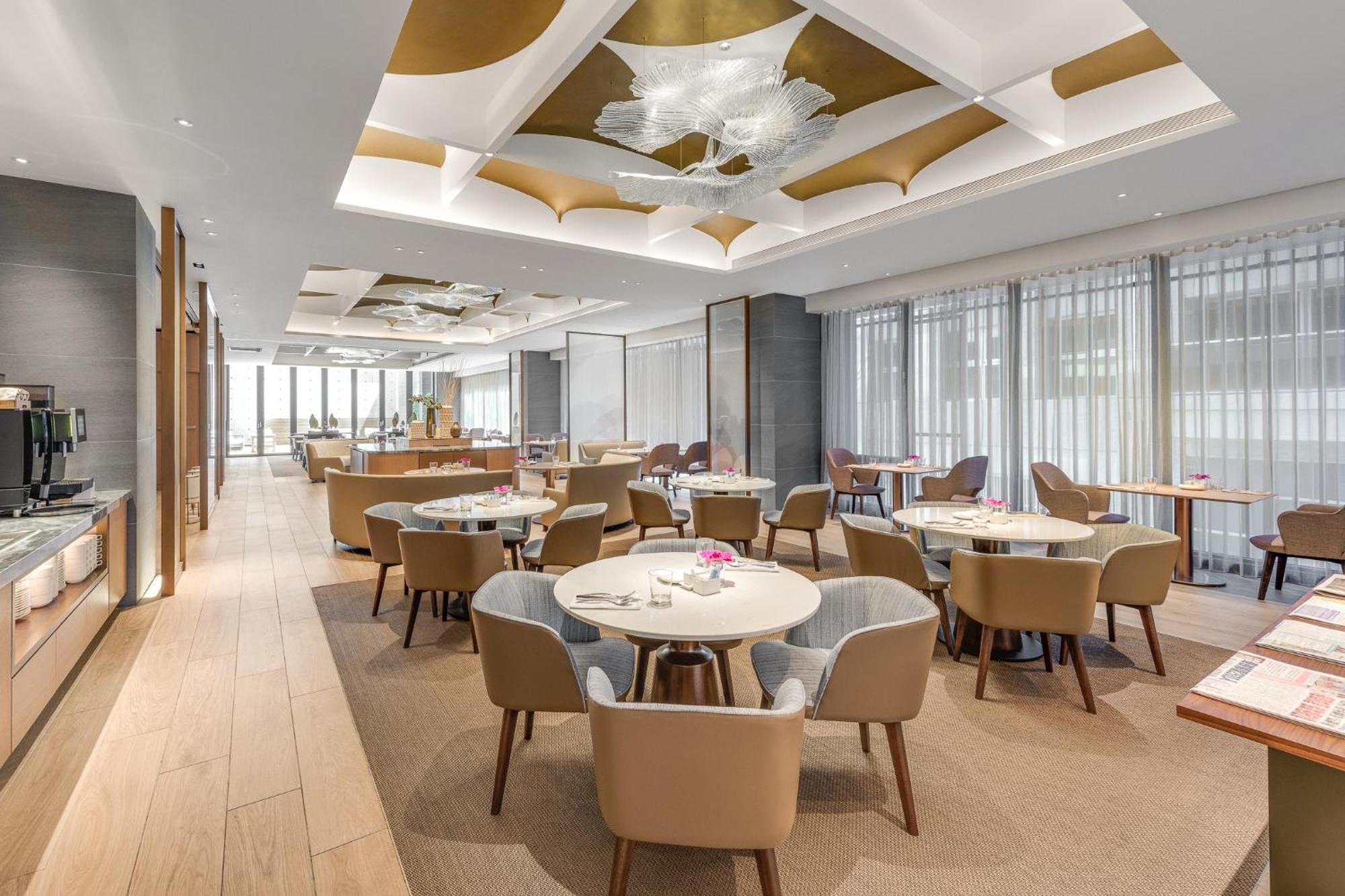 Hotel Doubletree By Hilton Zhongshan 4*