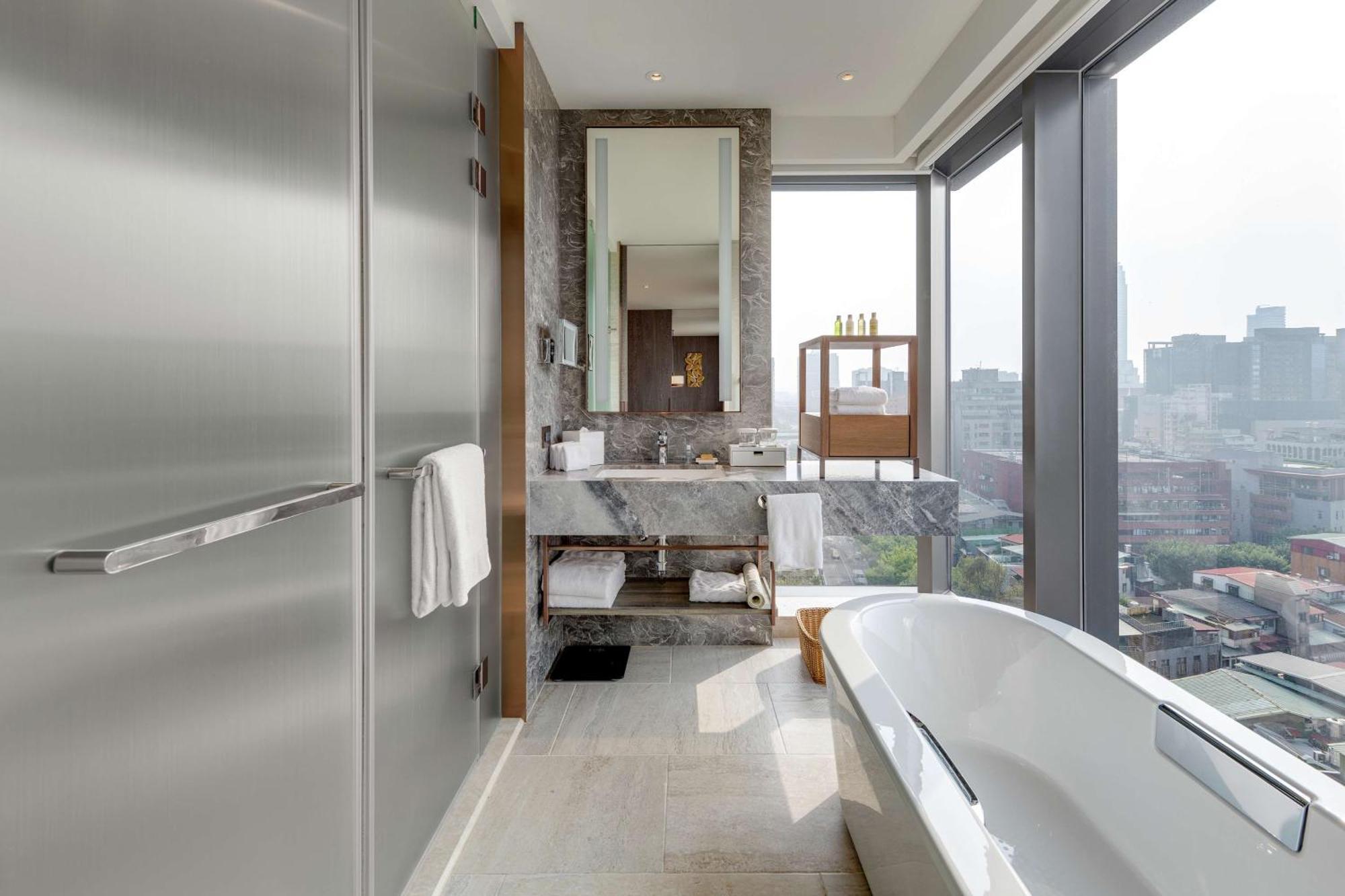 Doubletree By Hilton Zhongshan 4* Taipei