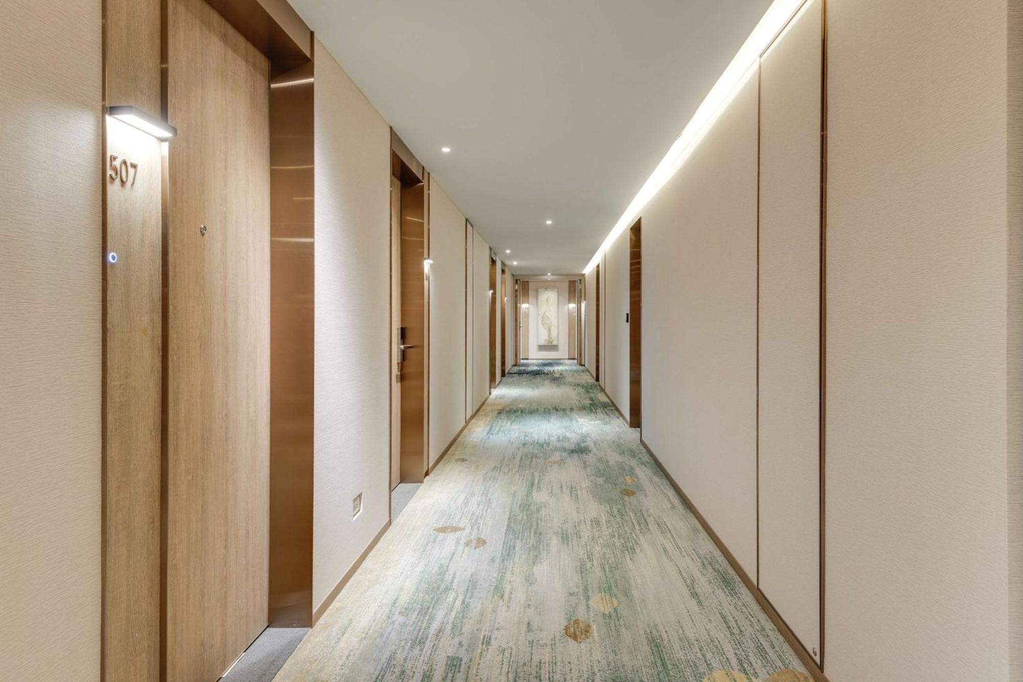 Doubletree By Hilton Zhongshan Hotel Taipei